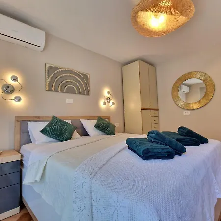 アパート Diocletian Palace Suites