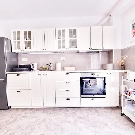 Split Rooms Appartement *