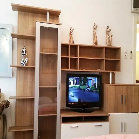 Apartments Kekez *