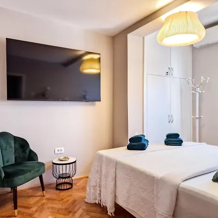 Apartment Apartments Kekez Split